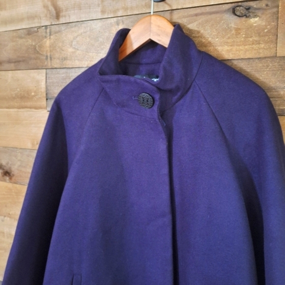 LANE BRYANT Purple Faux Wool Blend Cape Coat SZ 2X or 18/20 - Picture 2 of 9